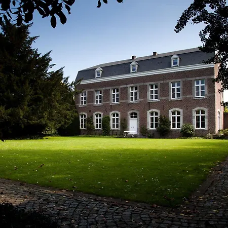 Het Agnetenklooster Bed & Breakfast Maaseik